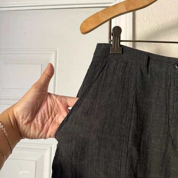 Poetry Charcoal grey linen cotton textured gauze Bermuda shorts - Picture 2 of 8